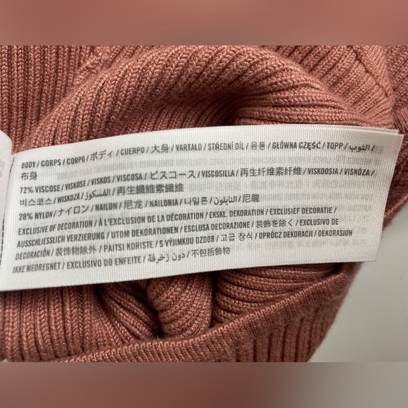 Abercrombie and Fitch Asymmetrical Dusty Rose Mauve Knit Bodysuit Sz Sm - Picture 6 of 6